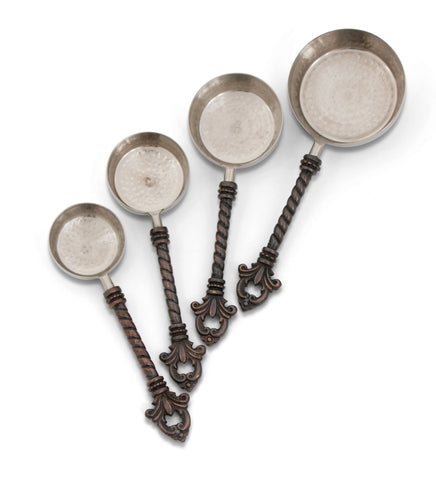 The GG Collection Gracious Goods Fleur De Lis Measure Cups, Set of 4 - Avenue of Oaks Decor